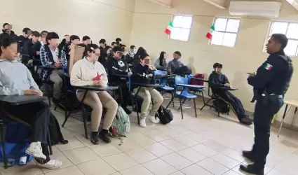 Visita a Cecyte Florido con equipo de Prevenci�n del Delito