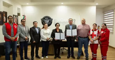 Convenio de colaboraci�n con Cruz Roja Mexicana