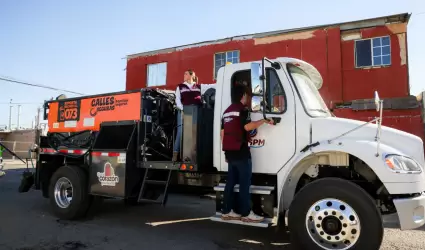 Programa "Calles Seguras, Familias Seguras" con nueva maquinaria de bacheo