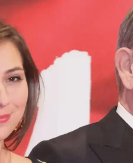 Victoria Jones, Tommy Lee Jones