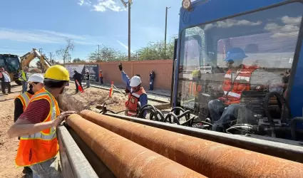 Renovaci�n hidr�ulica en calle Topacio