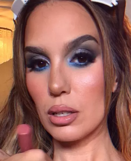 Christy Carlson Romano