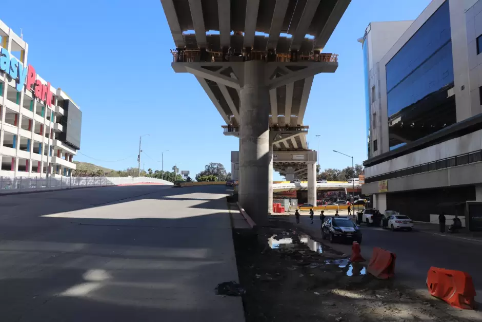 Escalada de violencia en Baja California tras muerte del "Mencho"