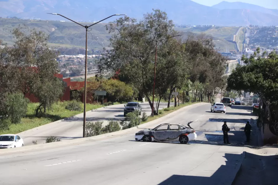 Escalada de violencia en Baja California tras muerte del "Mencho"