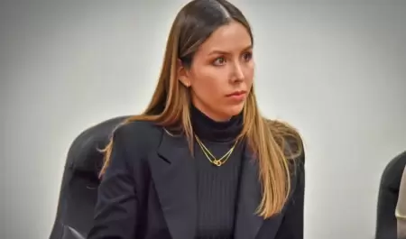 Lic. Estefan�a Campos Garc�a e