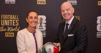 Claudia Sheinbaum y Gianni Infantino