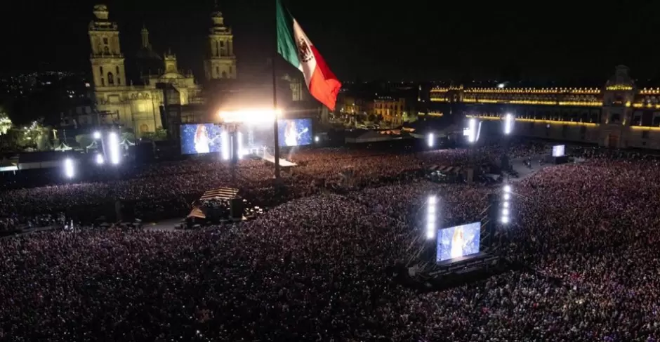 Concierto de Shakira en el Z�calo de la Ciudad de M�xico.