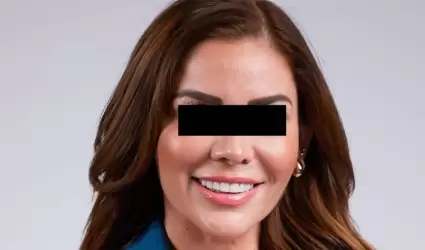 Karina Barr�n Perales, funcionaria de Monterrey