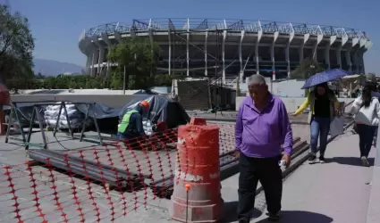 Contin�an las obras de construcci�n en las inmediaciones del Estadio Banorte (an