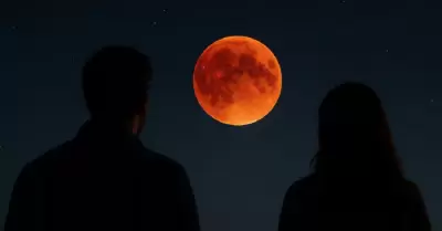 Eclipse Lunar Total.