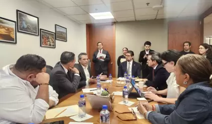 Reuni�n de trabajo con legisladores federales de Baja California
