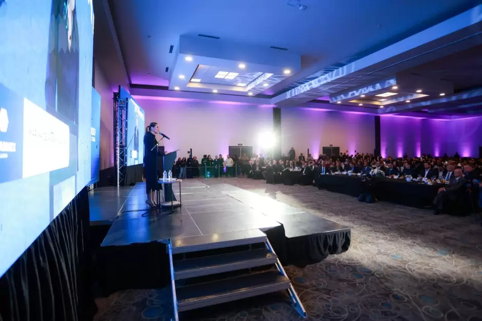 Anuncia gobernadora Marina del Pilar nuevos est�mulos fiscales para microempresas en toma de compromiso de COPARMEX Tijuana