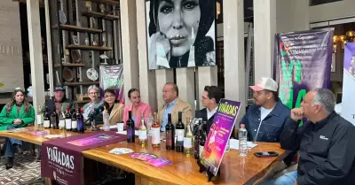 Presentan calendario de "Vi�adas 2026"