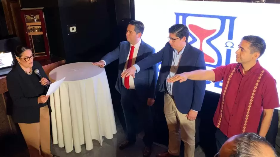 Se formaliza en Baja California el primer Colegio de Medicina Cr�tica