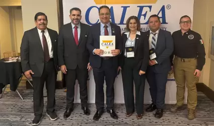 Reacreditaci�n internacional del C5 y reconocimiento Tri-Arc de CALEA