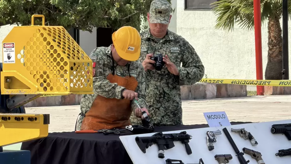 Sedena destruye m�s de 1,700 armas en Tijuana; 70% proven�an de Estados Unidos
