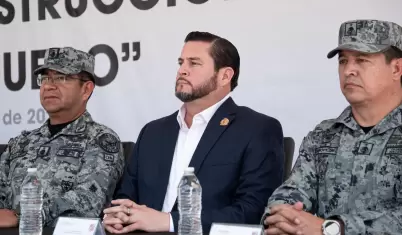 Ceremonia de destrucci�n de armas de fuego en las instalaciones del Cuartel More