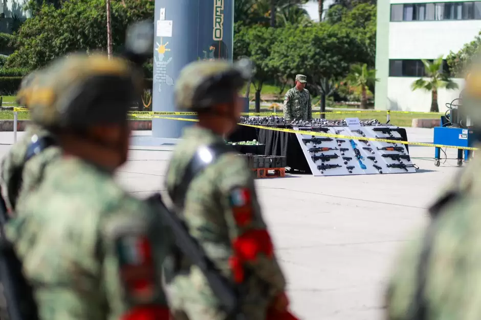 Destrucci�n de armas decomisadas para fortalecer la paz