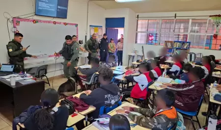 Jornada de revisi�n preventiva de pertenencias en plantel educativo
