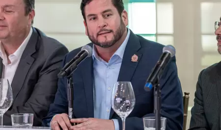 Recibe Ismael Burgue�o Ruiz a comitiva de autoridades electas de California, Est