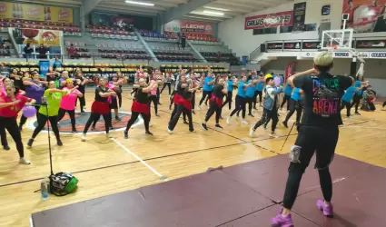 Marat�n de Baile por la Paz