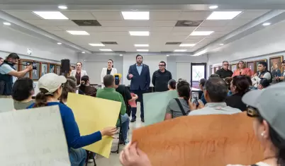 Alcalde de Tijuana acuerda con vecinos de Santa Fe acciones para mejorar movilid