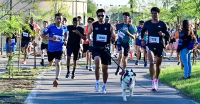 Segunda edici�n de la carrera "3 km por el agua" con m�s de 800 participantes en