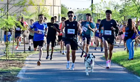 Segunda edici�n de la carrera "3 km por el agua" con m�s de 800 participantes en