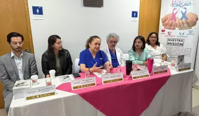Presenta Pro Oncavi el libro "Vivir y contarla", escrito por mujeres sobrevivien