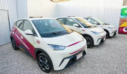 Inaugura Marina del Pilar Avila una electrolinera