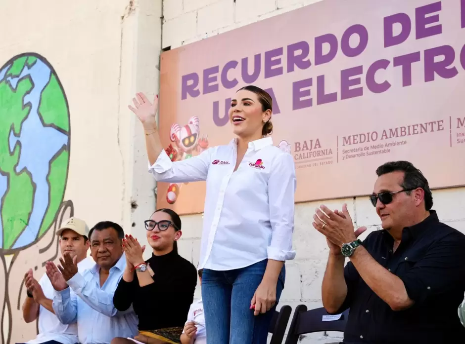 Inaugura Marina del Pilar Avila una electrolinera