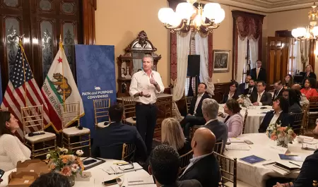 California impulsa acciones para apoyar a ni�os y hombres j�venes