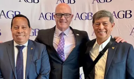 Reconoce AGB a directivo de CETYS por excelencia en gobernanza universitaria