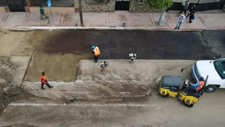 Trabajos en bulevar Benito Ju�rez de Playas de Rosarito