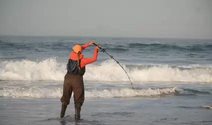 M�s de 330 participantes en torneo de pesca deportiva en Rosarito