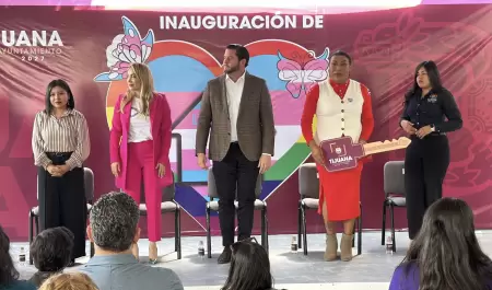 Abren primer centro comunitario de Tijuana para la comunidad Trans 'La Casita UT