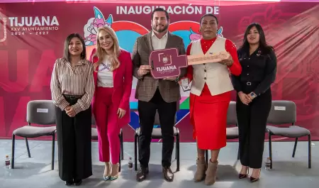 Inaugura Ismael Burgue�o Ruiz Centro Comunitario 'La Casita UT'