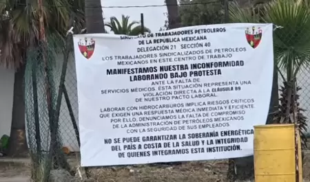 Se manifiestan por segundo d�a consecutivo trabajadores de Pemex Rosarito; exige