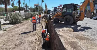 Reposici�n de red de alcantarillado pluvial en la Segunda Secci�n