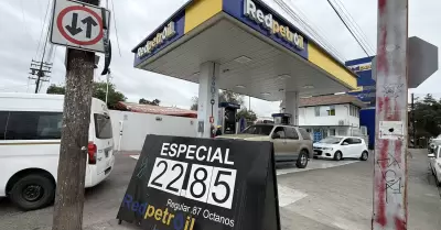 Gasolina hasta 1.12 d�lares m�s barata en Tijuana que en San Diego