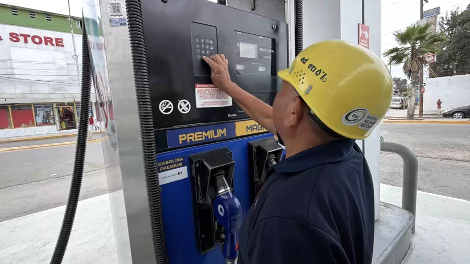 Gasolina hasta 1.12 d�lares m�s barata en Tijuana que en San Diego