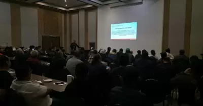 Capacitaci�n sobre el buen estado de albercas