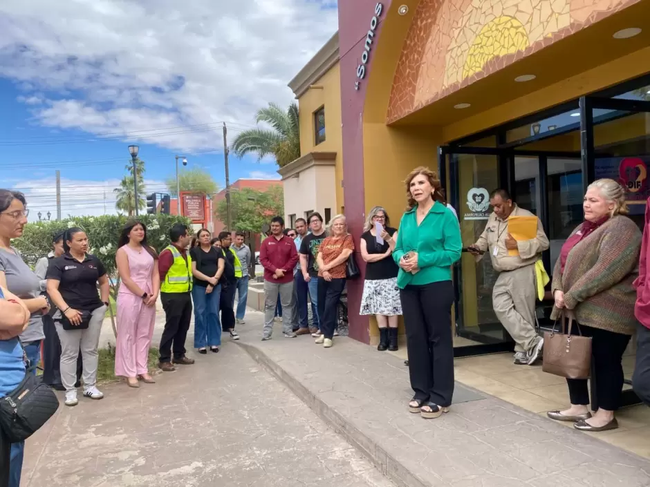 Personal del DIF BC participa en Macro Simulacro estatal 2026