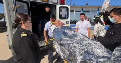 Marina evac�a a buzo con s�ntomas de descompresi�n en Isla Guadalupe