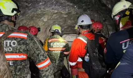 Rescatistas en mina Santa Fe