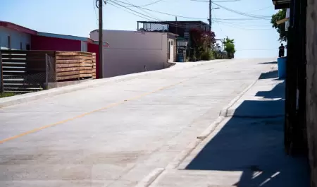 Inauguraci�n de calle en la colonia M�rquez de Le�n