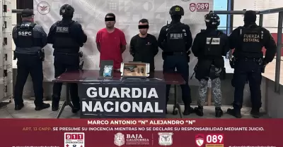 Presuntos sicarios detenidos con arma, droga y veh�culo modificado en Tecate