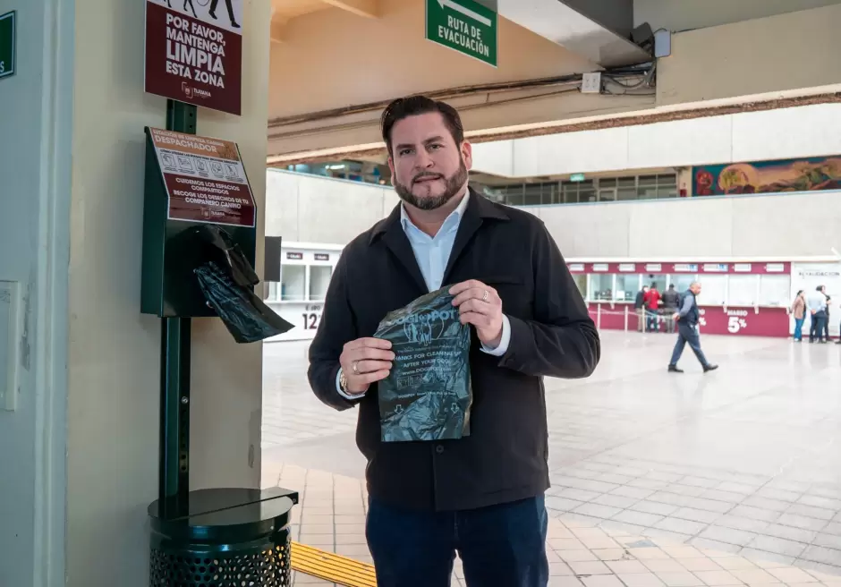 Declara Ismael Burgue�o a Palacio Municipal como espacio pet friendly