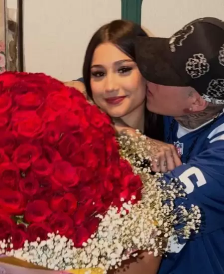 Santa Fe Klan, Camila Zamorano