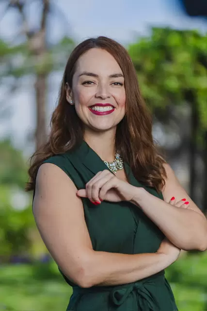 Elsa Morales-Roth y Ted Miyahara nuevos miembros de la Junta Directiva en los Terrenos de la Feria